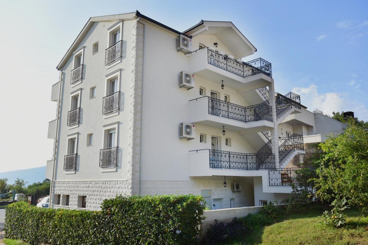 Villa Julia Baosic Exterior photo